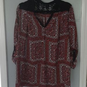 ❤️Top with lace detail